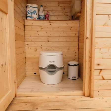 Lyxtält Utulna V Sadu *